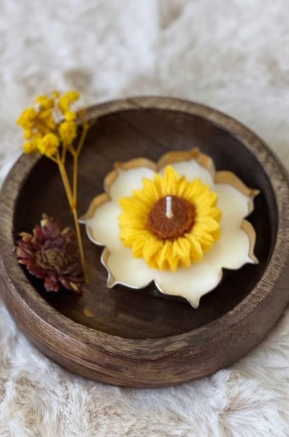 sunflower urli candle
