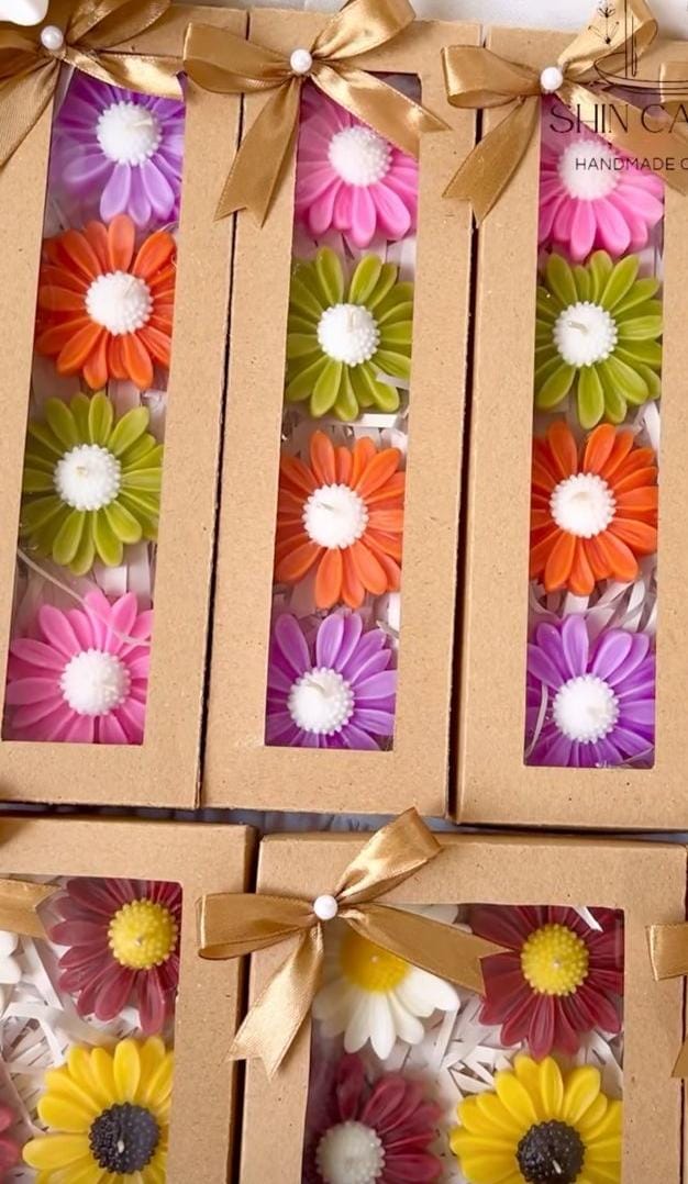 Daisy candle (Set of 4)