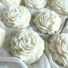 peony candle
